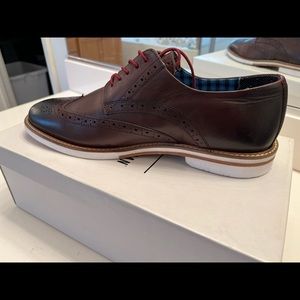 Ben Sherman two-toned Men’s dress shoes